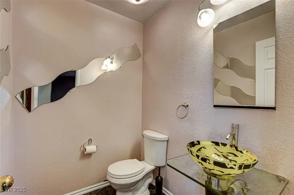 $3,350 | 8344 Snowmass Drive, Las Vegas, NV 89128