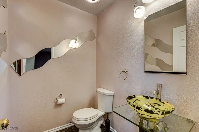 $3,350 | 8344 Snowmass Drive, Las Vegas, NV 89128