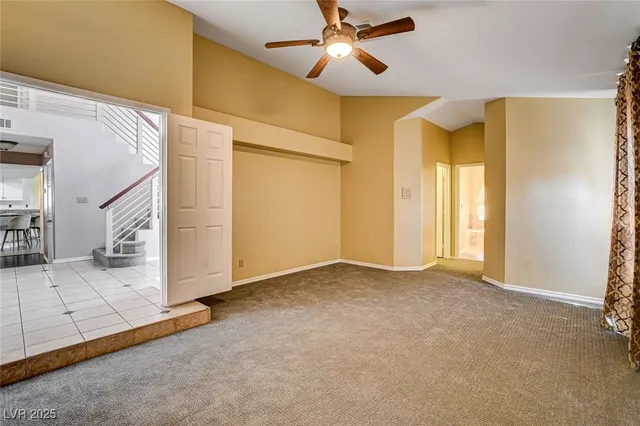 $3,350 | 8344 Snowmass Drive, Las Vegas, NV 89128