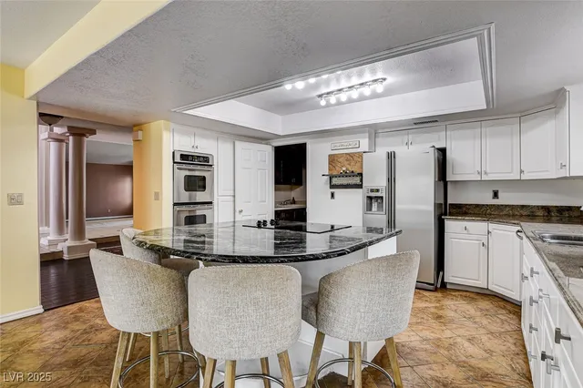 $3,350 | 8344 Snowmass Drive, Las Vegas, NV 89128