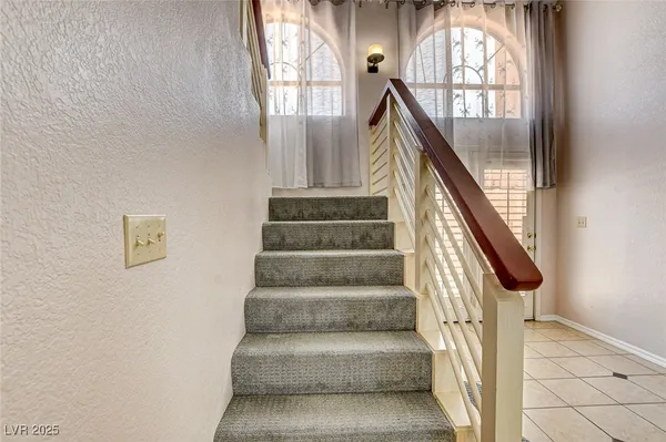 $3,350 | 8344 Snowmass Drive, Las Vegas, NV 89128