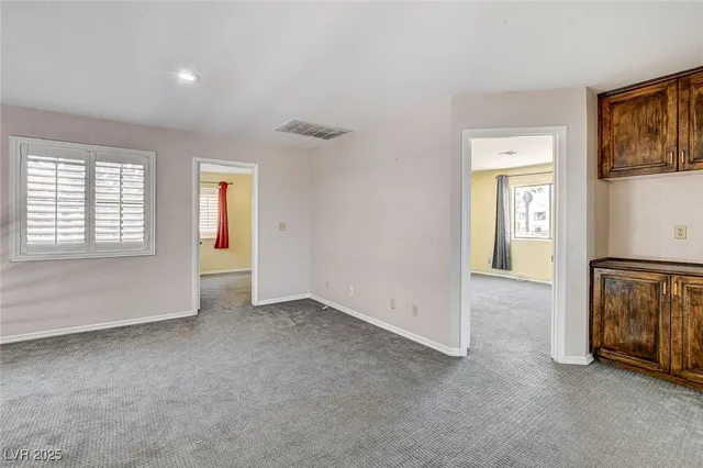 $3,350 | 8344 Snowmass Drive, Las Vegas, NV 89128