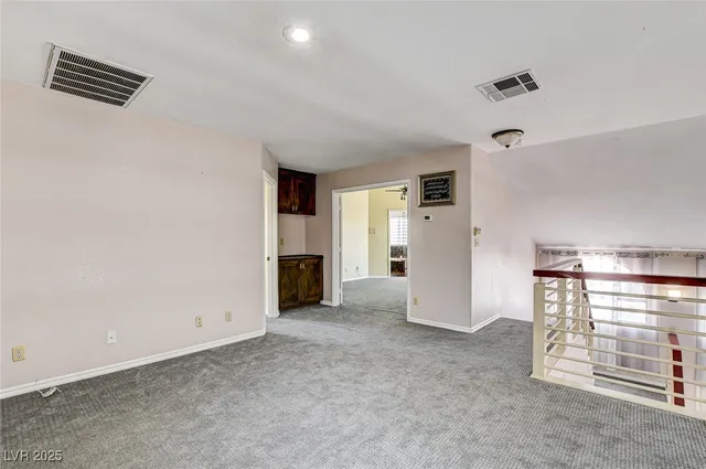 $3,350 | 8344 Snowmass Drive, Las Vegas, NV 89128