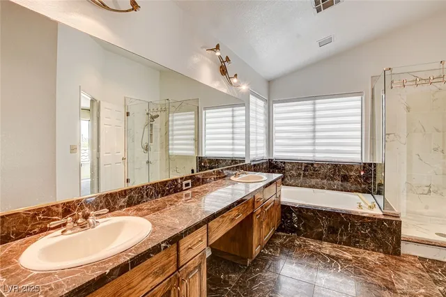 $3,350 | 8344 Snowmass Drive, Las Vegas, NV 89128