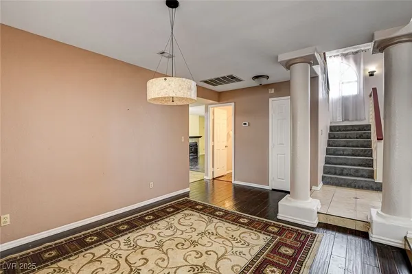 $3,350 | 8344 Snowmass Drive, Las Vegas, NV 89128