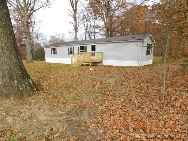 $150,000 | 1260 County Line Road Northeast, Palmyra, IN 47164