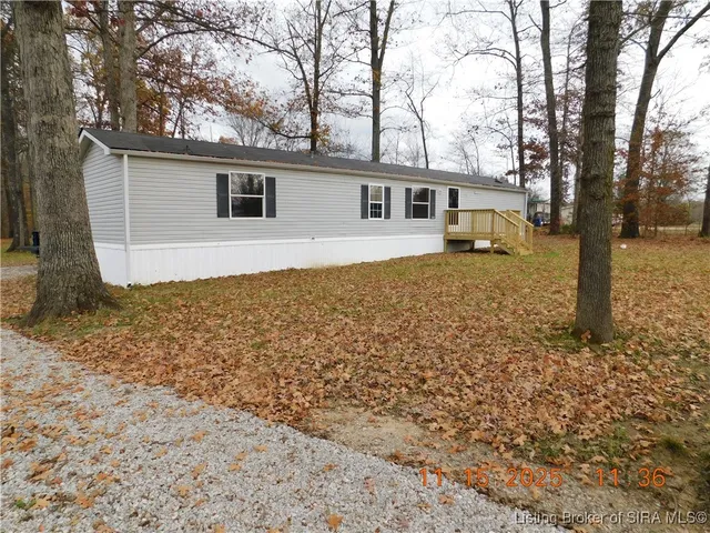 $150,000 | 1260 County Line Road Northeast, Palmyra, IN 47164