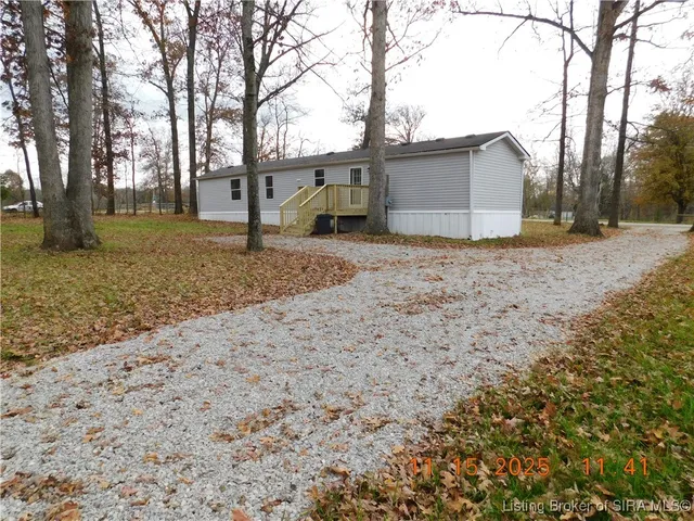 $150,000 | 1260 County Line Road Northeast, Palmyra, IN 47164