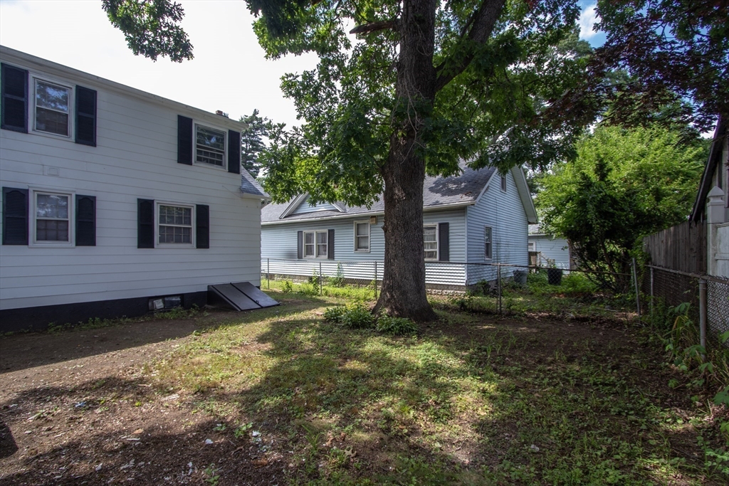 83 Newhall Street Springfield, MA 01109 - Photo 21 of 23 Gallery Image 21