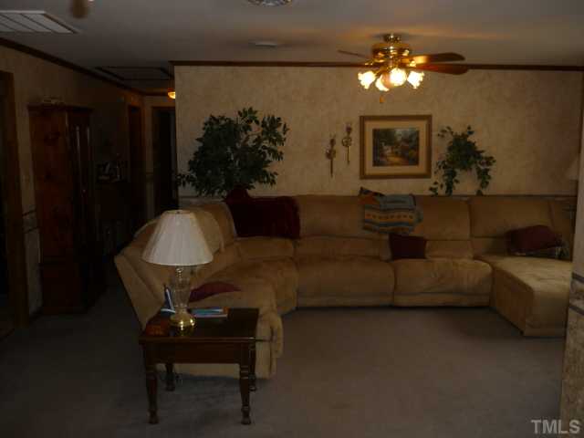 2401 Ross Mill Road Henderson, NC 27537 - Photo 7 of 12 Gallery Image 7