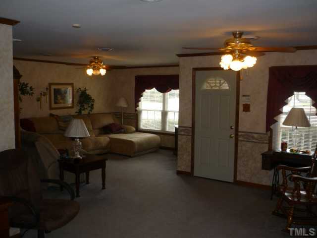 2401 Ross Mill Road Henderson, NC 27537 - Photo 8 of 12 Gallery Image 8