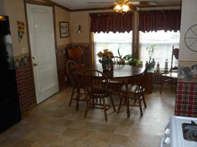 2401 Ross Mill Road Henderson, NC 27537 - Photo 10 of 12 Gallery Image 10