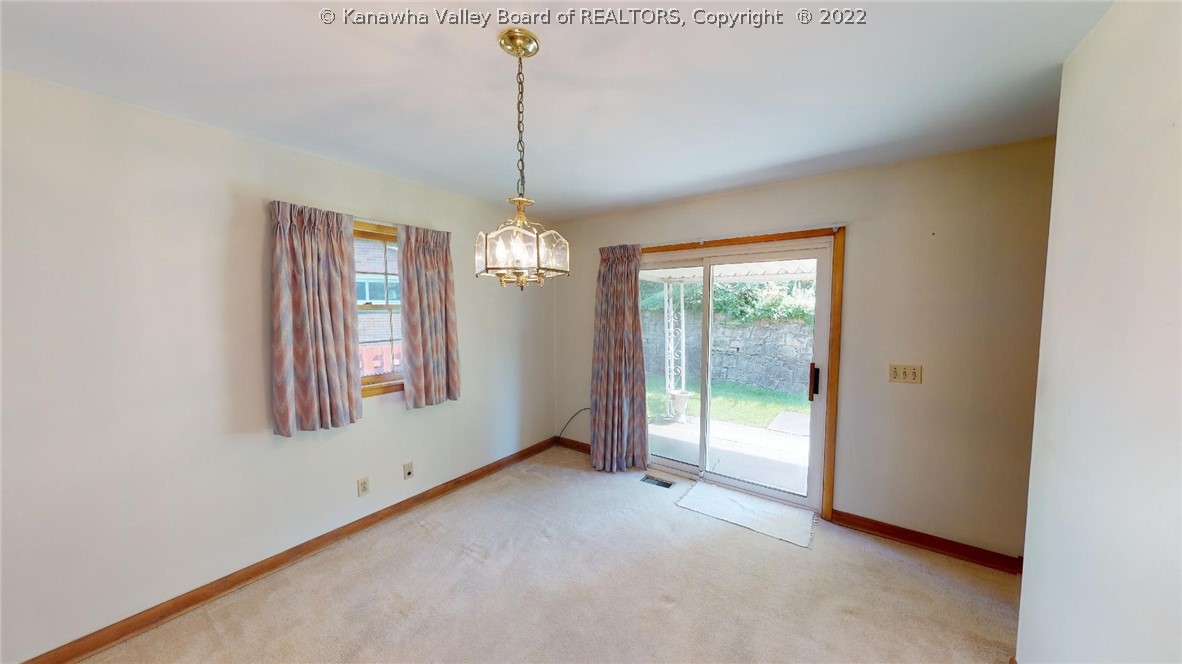 1122 Emerald Road Charleston, WV 25314 - Photo 10 of 24 Gallery Image 10