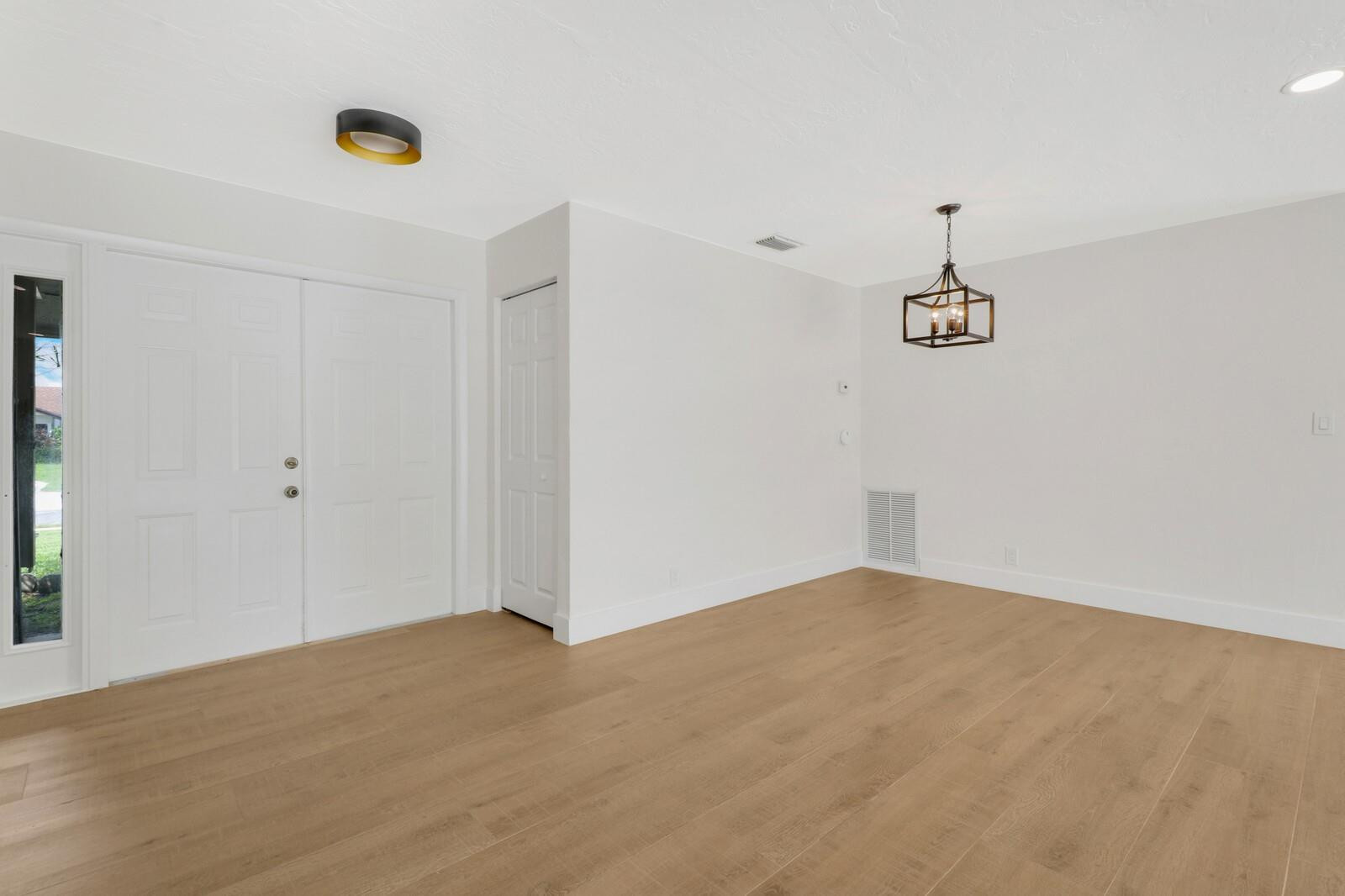 10244 Southwest 49th Manor Cooper City, FL 33328 - Photo 4 of 41 Photo 4