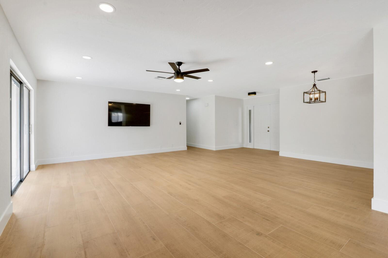 10244 Southwest 49th Manor Cooper City, FL 33328 - Photo 8 of 41 Photo 8