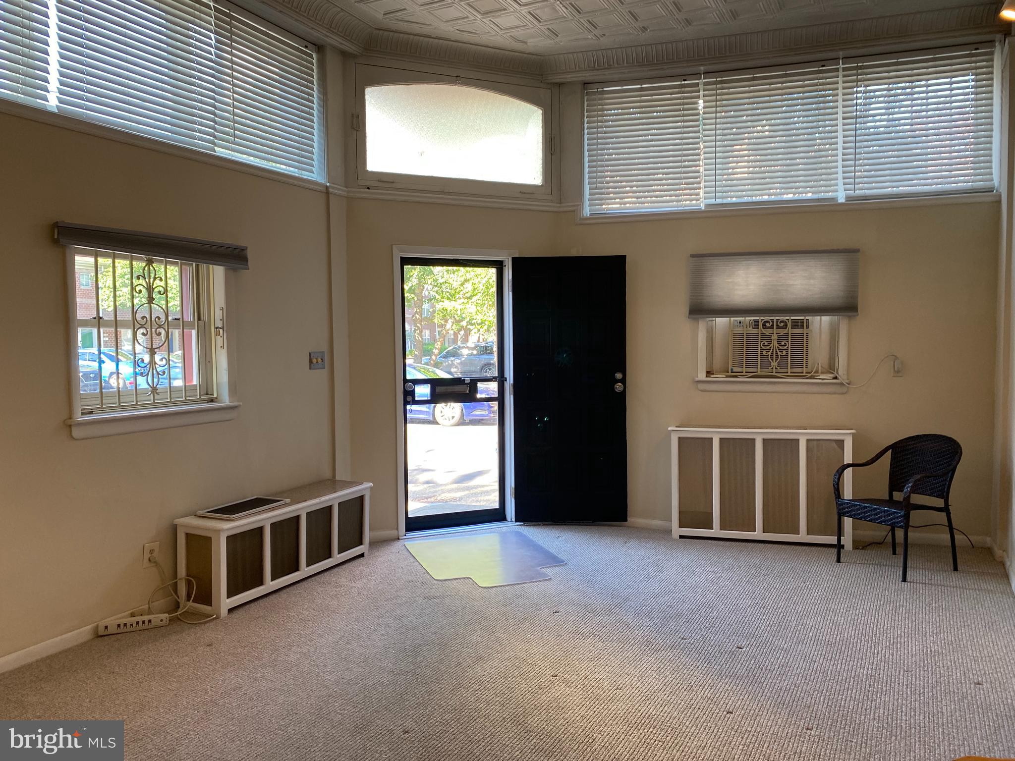 949 South 3rd Street, Unit 1 Philadelphia, PA 19147 - Photo 4 of 10