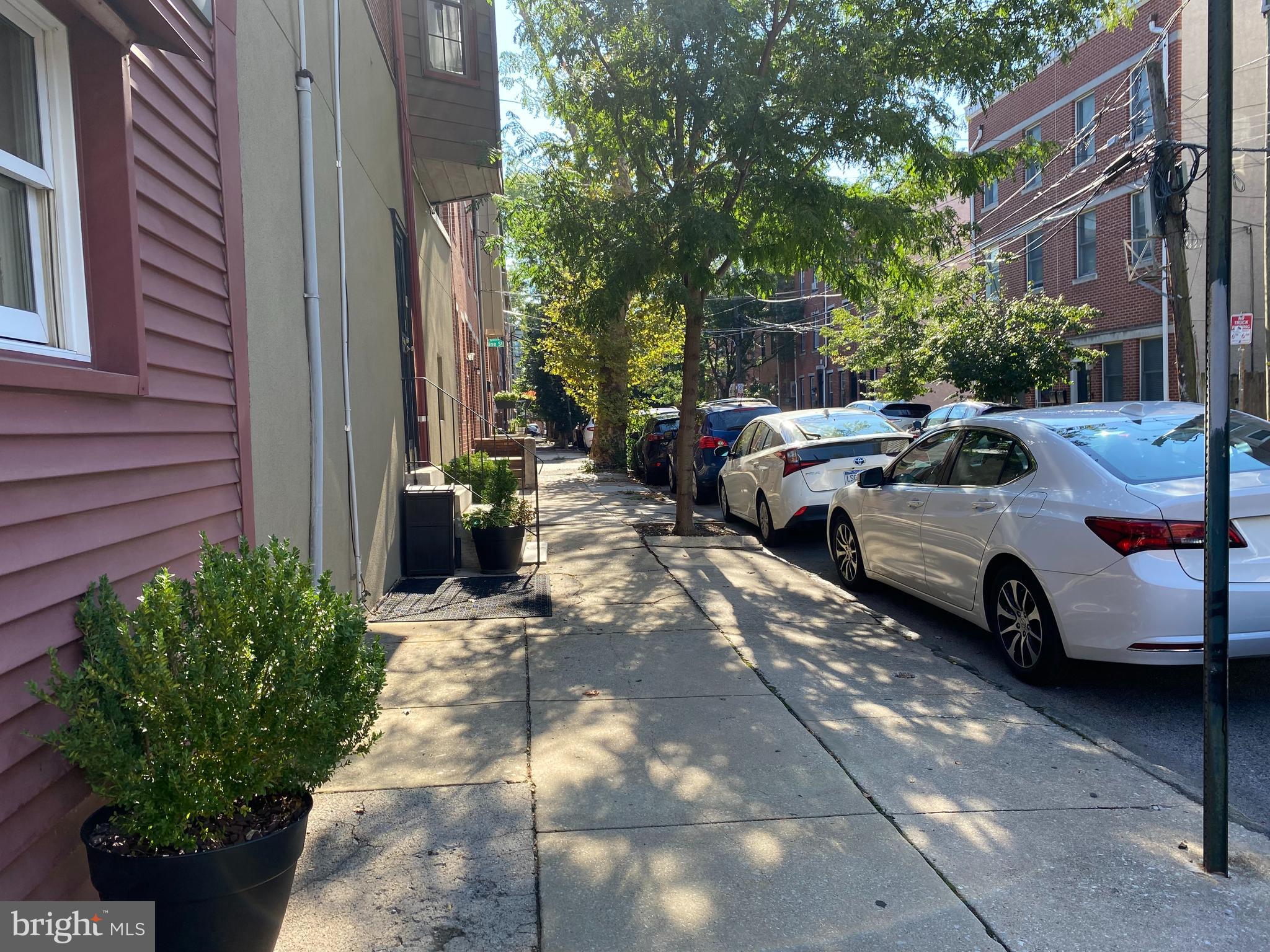 949 South 3rd Street, Unit 1 Philadelphia, PA 19147 - Photo 5 of 10