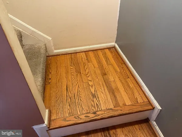 a view of entryway