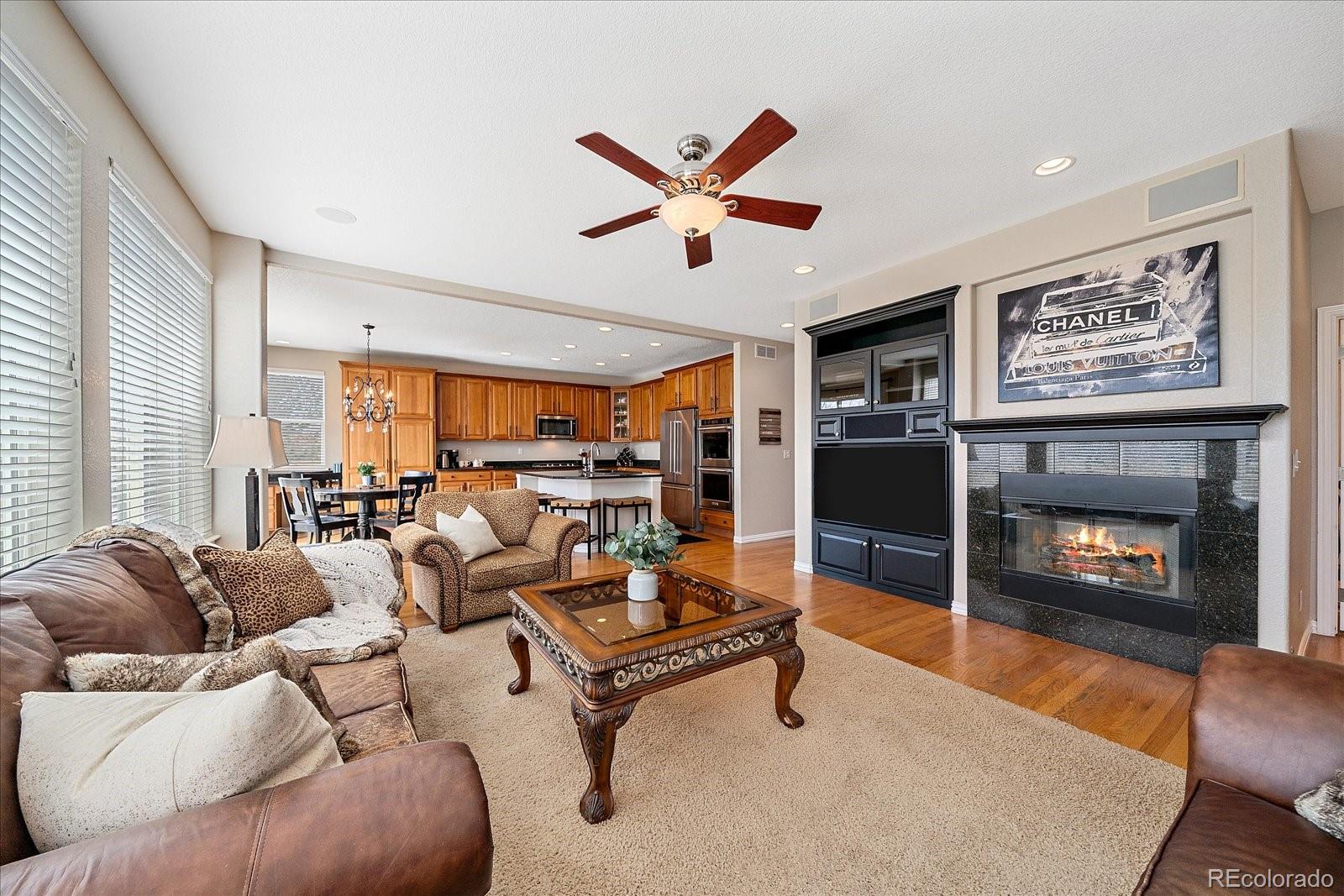 10811 Chadsworth Point Highlands Ranch, CO 80126 - Photo 13 of 50