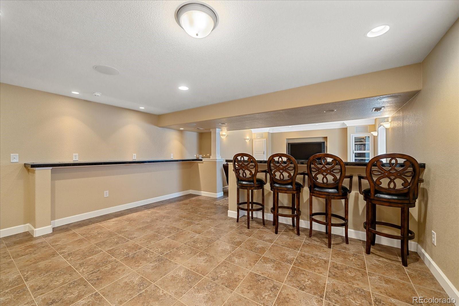 10811 Chadsworth Point Highlands Ranch, CO 80126 - Photo 35 of 50