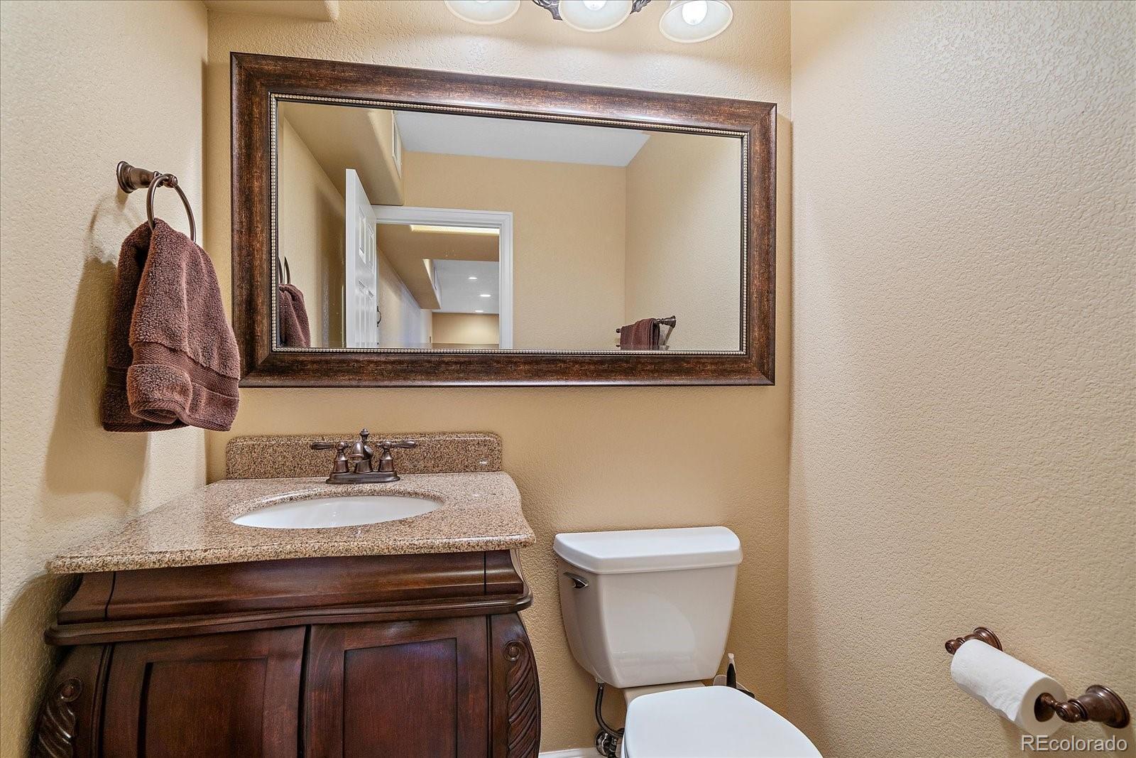 10811 Chadsworth Point Highlands Ranch, CO 80126 - Photo 38 of 50