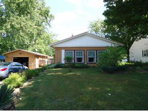 1629 Bancroft Avenue Rochester, IN 46975 - Photo 3 of 12 Gallery Image 3
