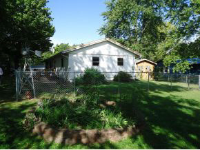 1629 Bancroft Avenue Rochester, IN 46975 - Photo 9 of 12 Gallery Image 9