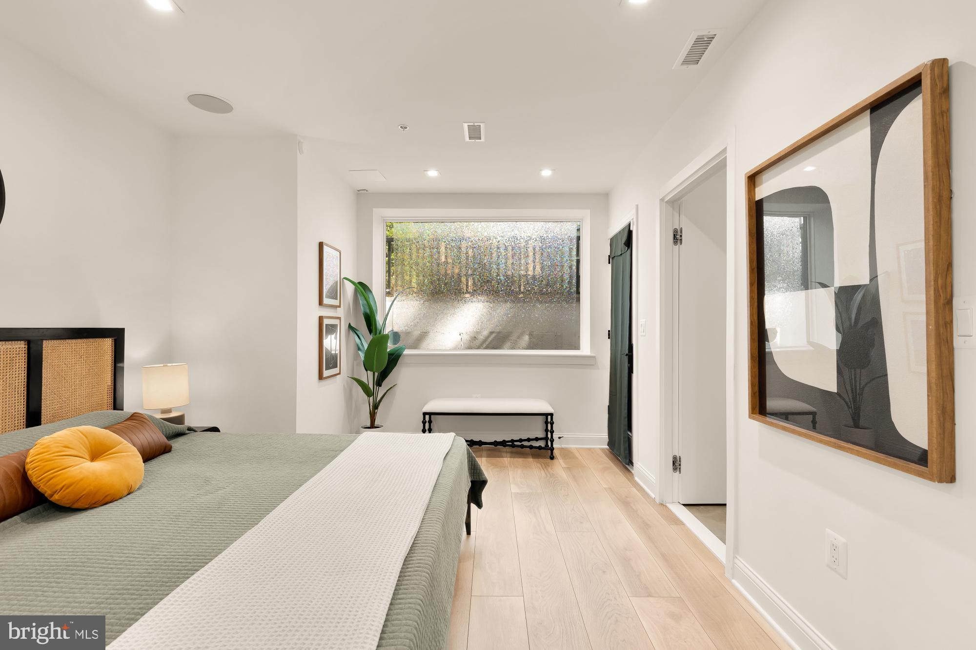 448 Q Street Northwest, Unit 1 Washington, DC 20001 - Photo 28 of 46