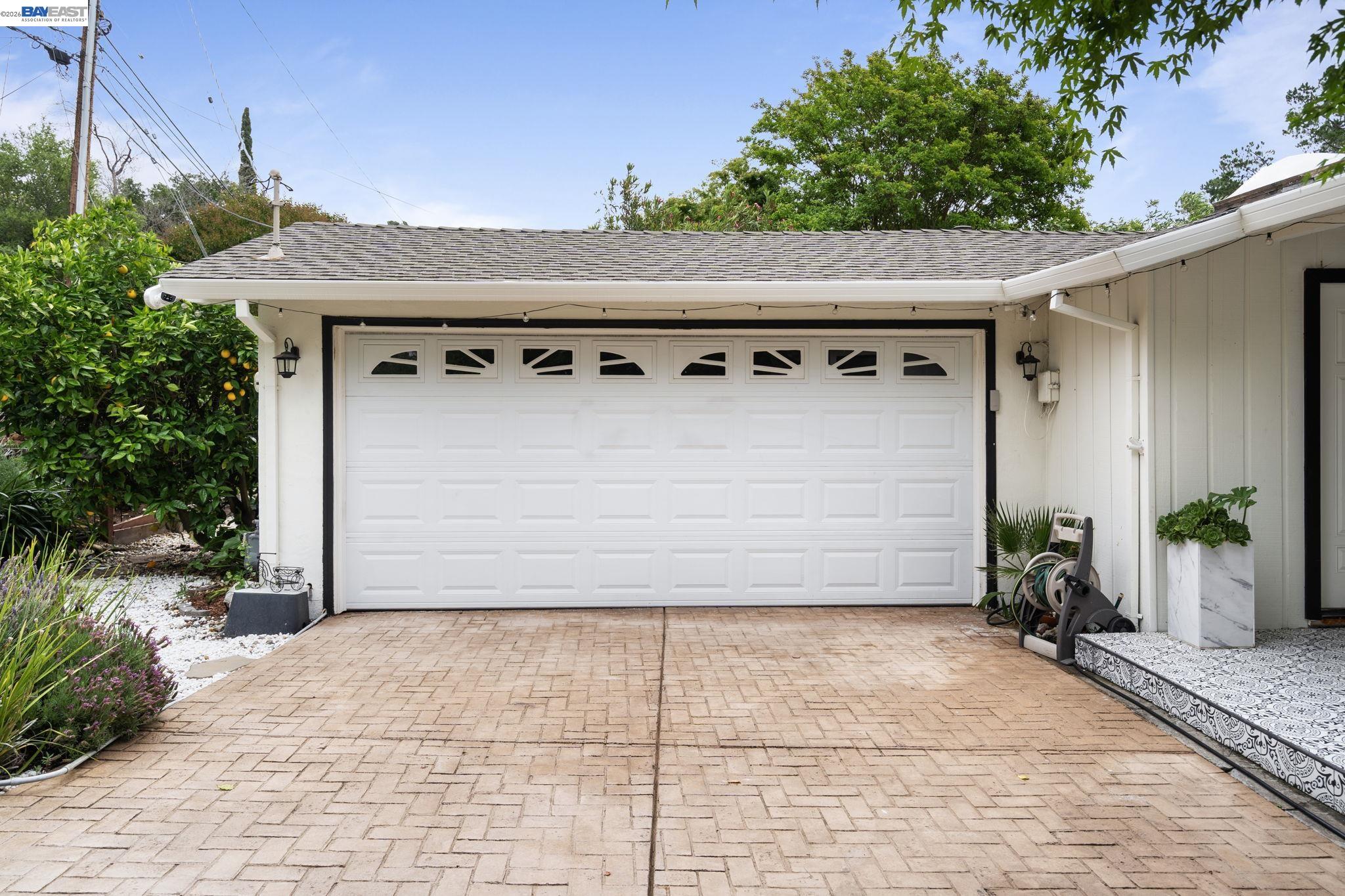 656 La Vista Road Walnut Creek, CA 94598 - Photo 7 of 68