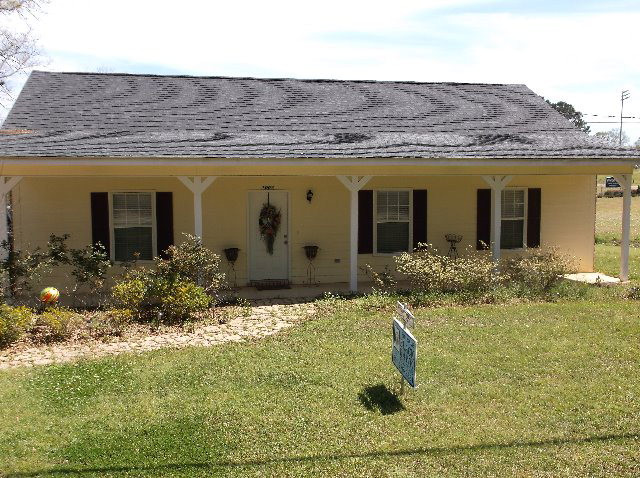 1007 Parklane Road McComb, MS 39648 - Photo 1 of 1 Main View