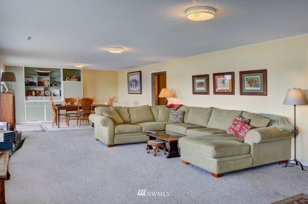 1260 Northwest Comyn Road Poulsbo, WA 98370 - Photo 15 of 25