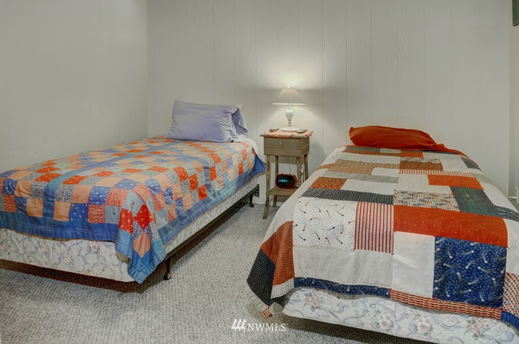 1260 Northwest Comyn Road Poulsbo, WA 98370 - Photo 21 of 25