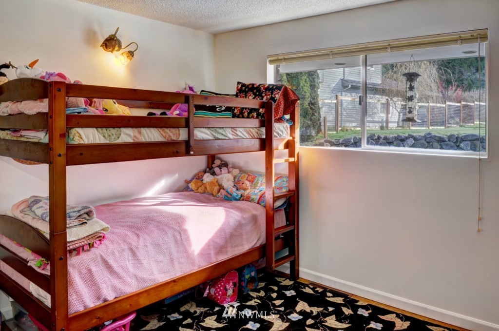 1260 Northwest Comyn Road Poulsbo, WA 98370 - Photo 23 of 25