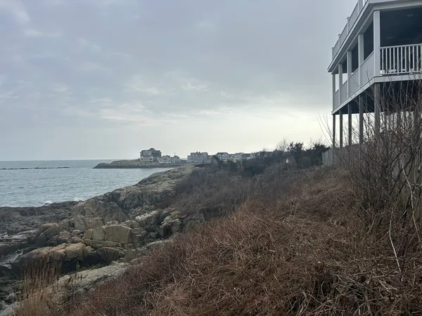 $500,000 | 0 Seaview Avenue, Hull, MA 02045