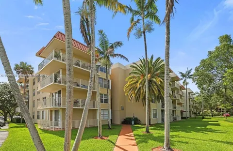 $2,600 | 13100 Southwest 92nd Avenue, Unit A204, Miami, FL 33176
