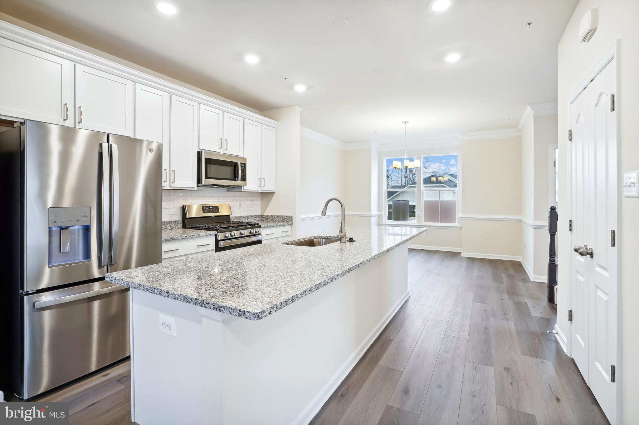 217 Southwind Drive Accokeek, MD 20607 - Photo 12 of 30 Kitchen