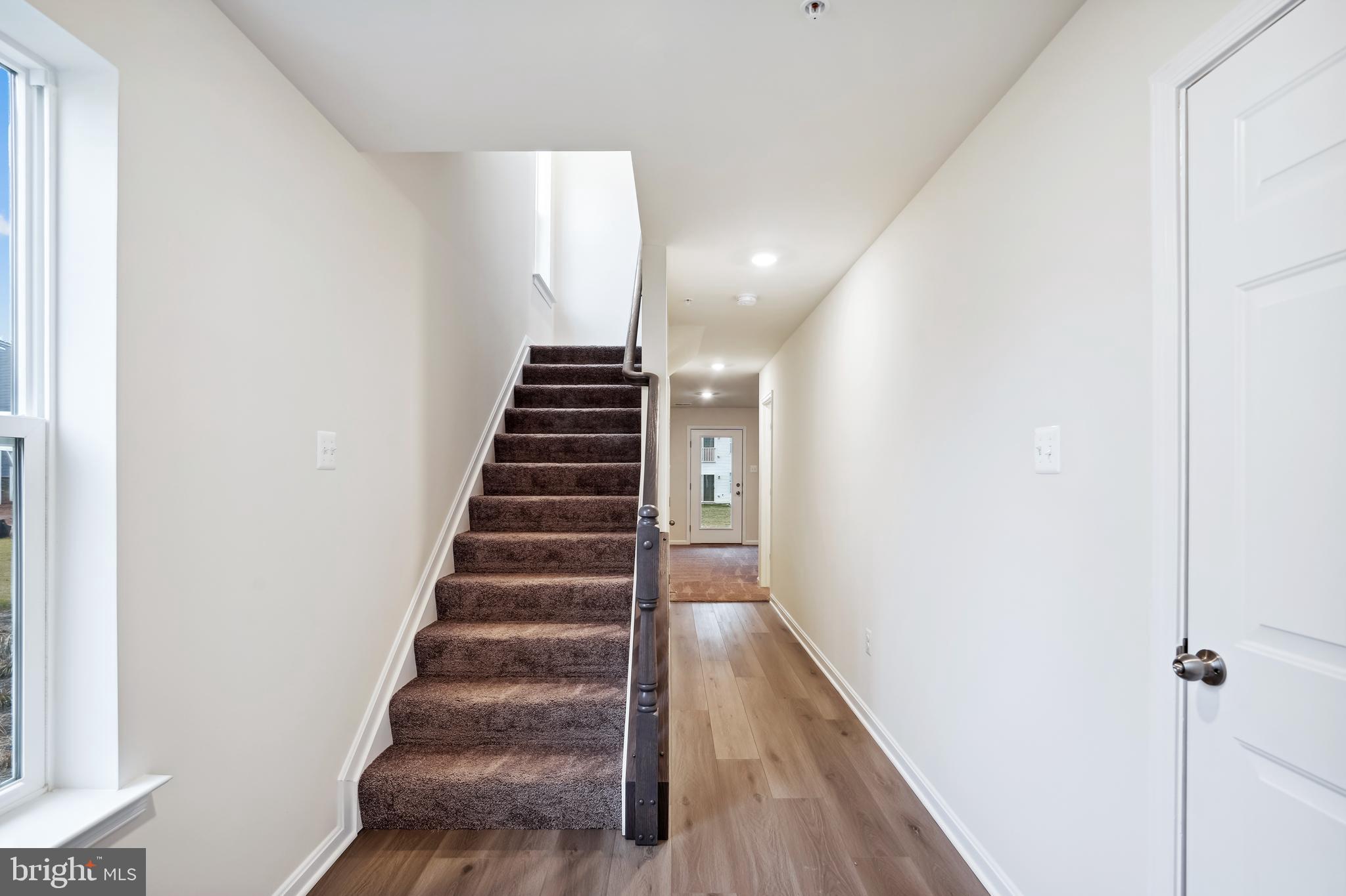 217 Southwind Drive Accokeek, MD 20607 - Photo 3 of 30 Entry/Stairs lower level