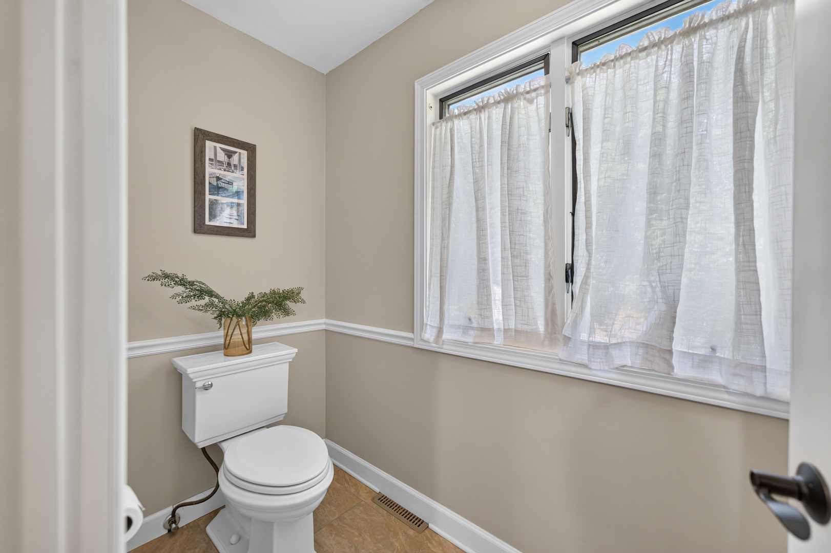 1206 Aberdeen Road Inverness, IL 60067 - Photo 35 of 60 Gallery Image 35