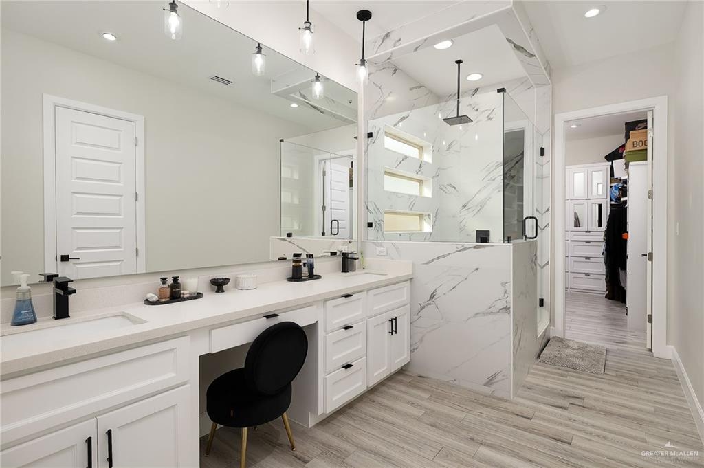 1007 Berkeley Street Mission, TX 78572 - Photo 11 of 17