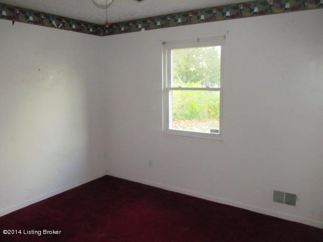 4607 Frel Road Louisville, KY 40272 - Photo 5 of 12 IMG_6240