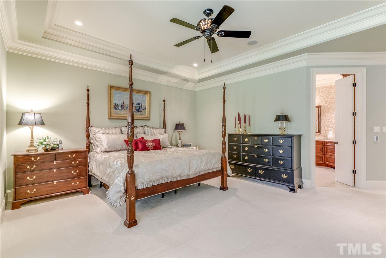 5220 Newstead Manor Lane Raleigh, NC 27606 - Photo 14 of 25 Gallery Image 14
