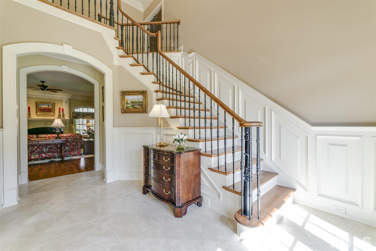 5220 Newstead Manor Lane Raleigh, NC 27606 - Photo 3 of 25 Gallery Image 3