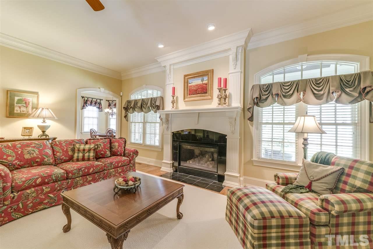 5220 Newstead Manor Lane Raleigh, NC 27606 - Photo 5 of 25 Gallery Image 5