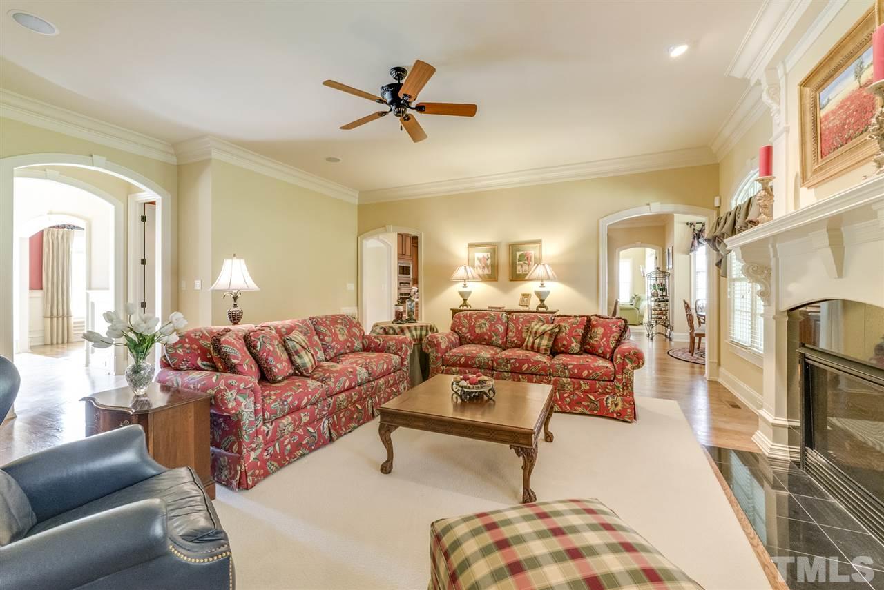 5220 Newstead Manor Lane Raleigh, NC 27606 - Photo 6 of 25 Gallery Image 6