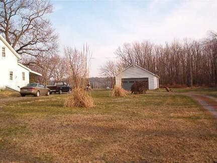 8260 Interchange Road Lehighton, PA 18235 - Photo 4 of 5 Garage