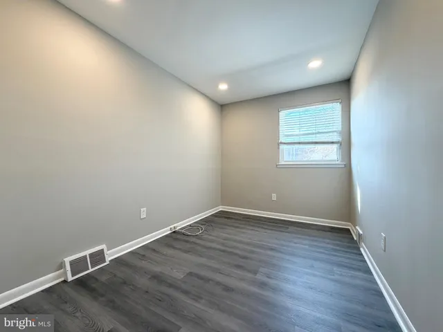 $1,900 | 3746 Genesee Drive, Philadelphia, PA 19154