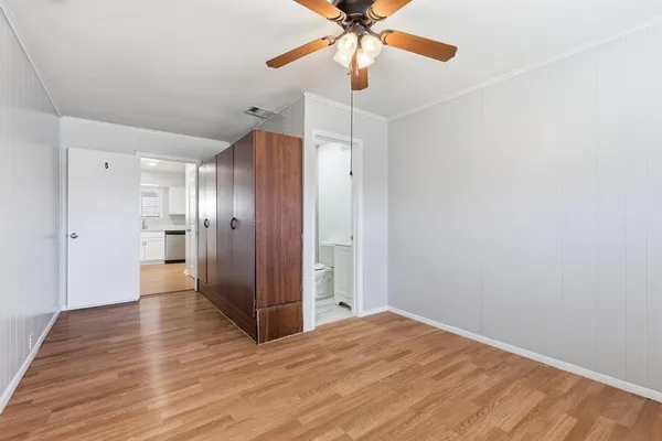 $2,350 | 242 West Cober Drive, Grand Prairie, TX 75051