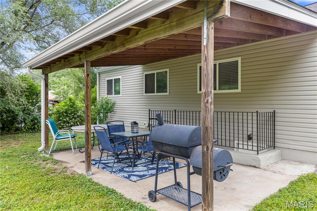 3023 Ridgeway Avenue St. Louis, MO 63114 - Photo 18 of 21 Gallery Image 18