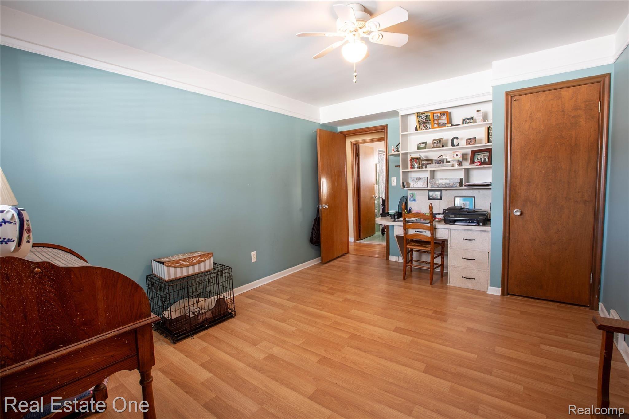 27326 Jean Road Warren, MI 48093 - Photo 13 of 21 0S4A5262-HDR.jpg
