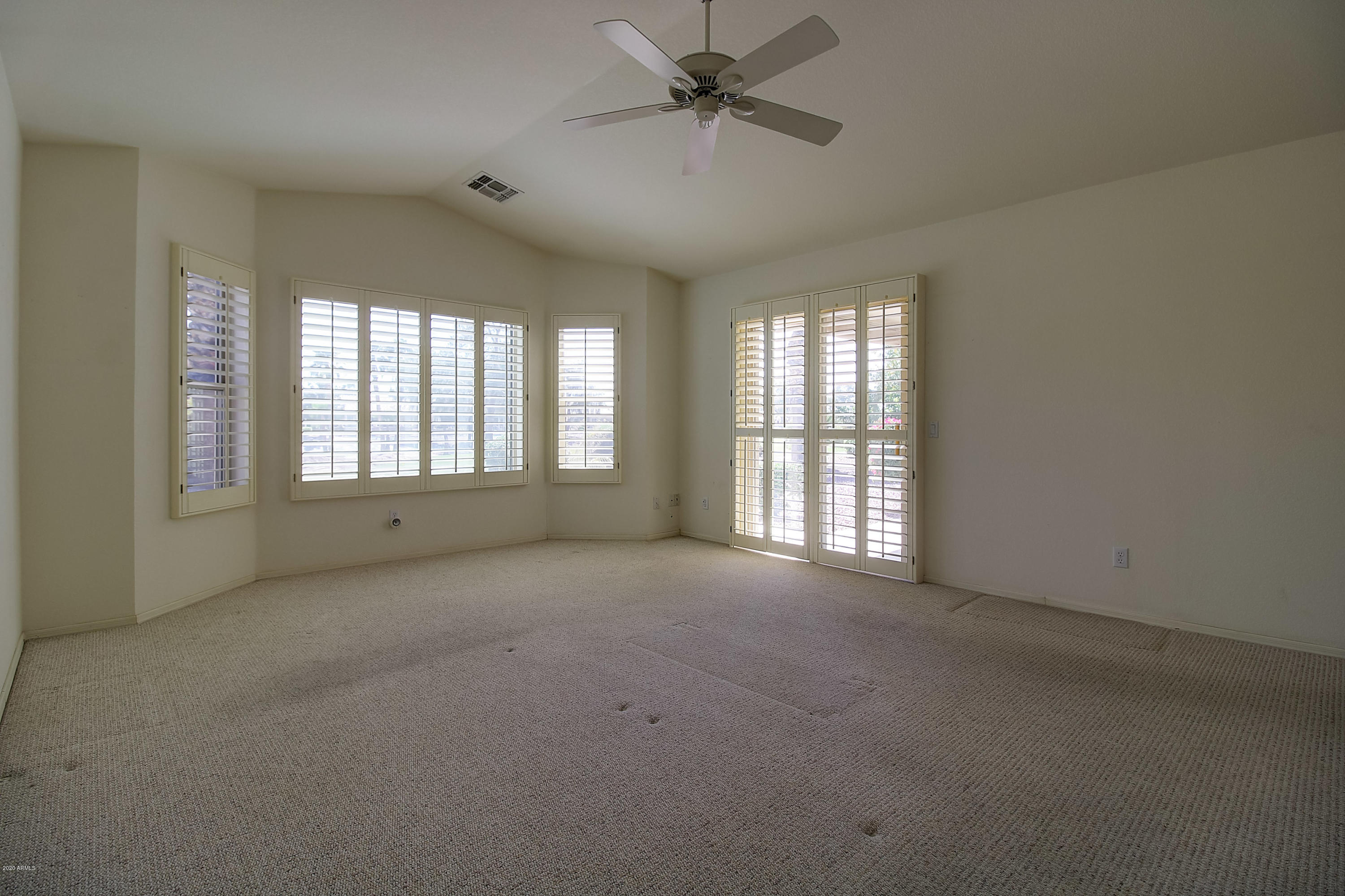 15311 West Piccadilly Road Goodyear, AZ 85395 - Photo 13 of 29 Master Suite